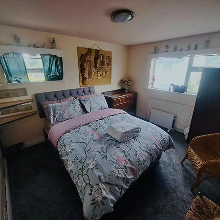 Kingfisher Lodge & Pub Castleconnell Kamer foto